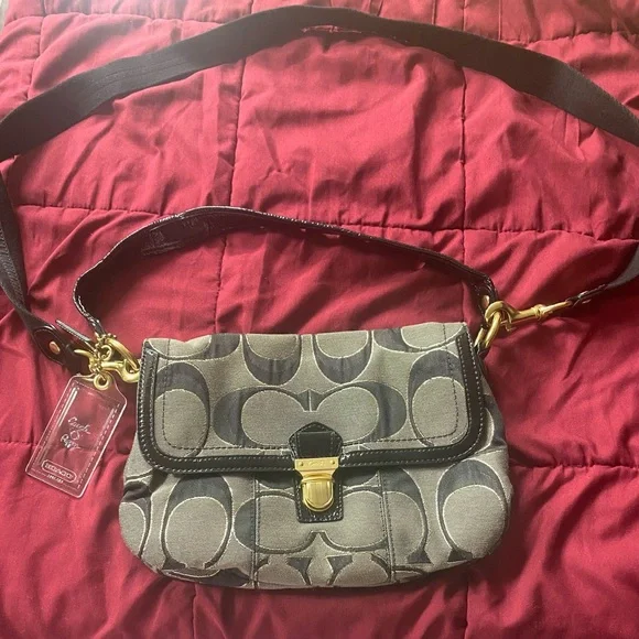 Coach crossbody bag. Very old but never worn. Removable straps. Nice bag. - Picture 2 of 7